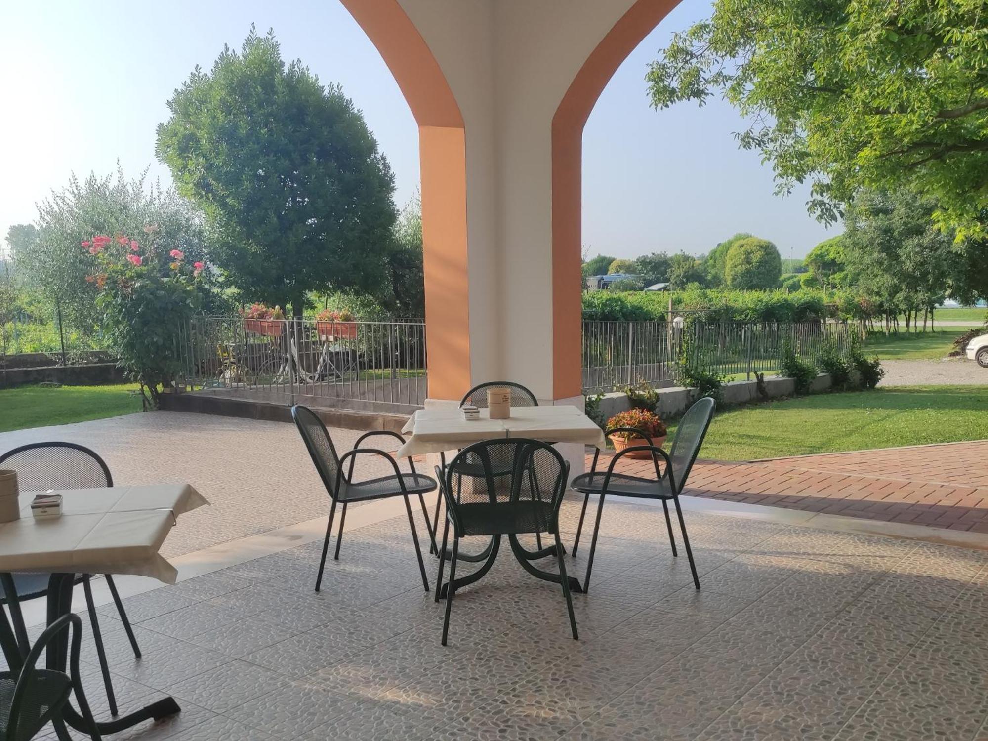 Agriturismo La Vigna Cola  Bagian luar foto